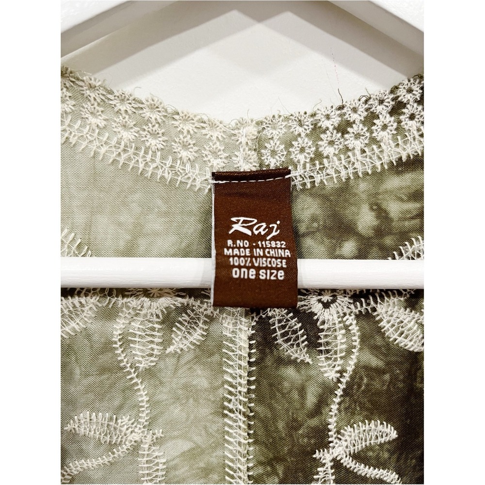 Raj Emery Embroidered Duster Kimono Olive Green White Floral Lace One Size - Picture 8 of 10